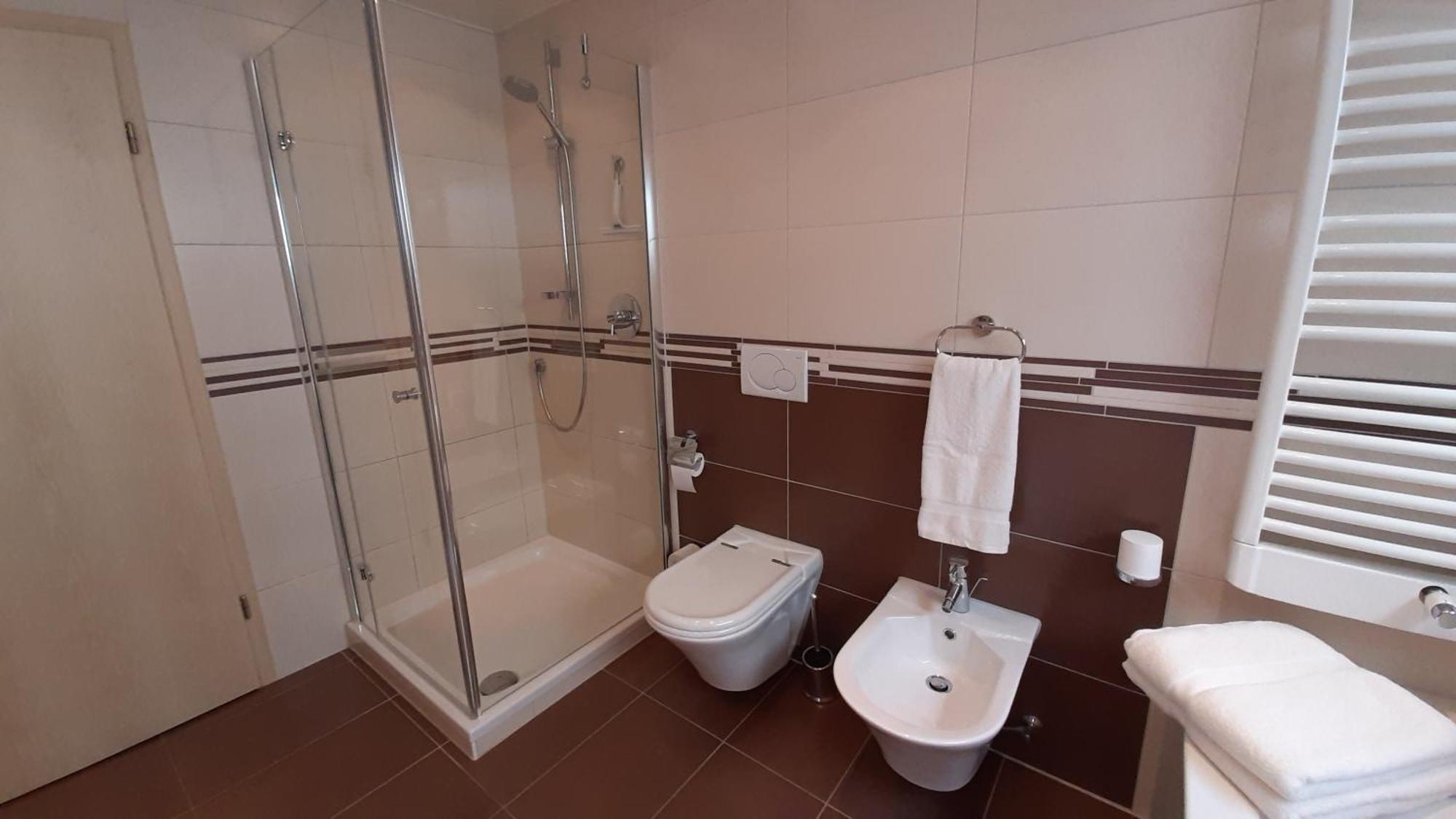Ferienwohnung Mit Japangarten Karlstadt Buitenkant foto
